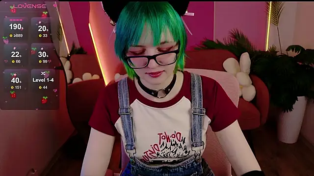 Snapshot of CoralineYoung chatting on February 12, 2026, 7:25 am CoralineYoung online show from February 12, 2026, 7:25 am