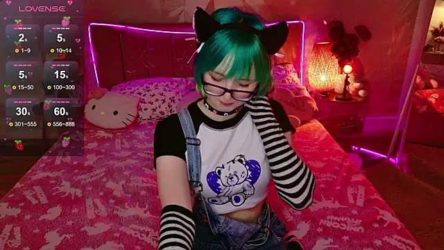 Snapshot of CoralineYoung chatting on February 20, 2026, 8:27 am CoralineYoung online show from February 20, 2026, 8:27 am