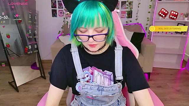 Snapshot of CoralineYoung chatting on March 9, 2026, 7:34 am CoralineYoung online show from March 9, 2026, 7:34 am