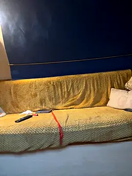 ladyboatlady online show from October 23, 2025, 7:07 am