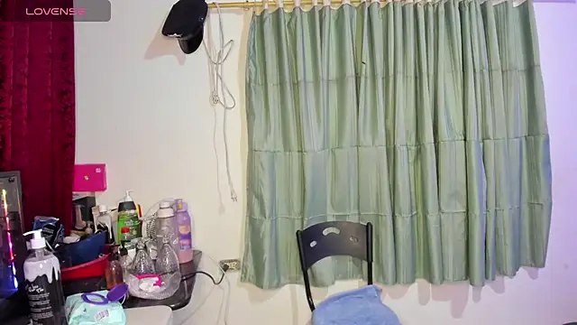 jazmin blowjob online show from October 3, 2025, 3:14 am