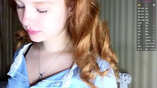 Juuulia  online show from March 4, 2026, 2:23 pm