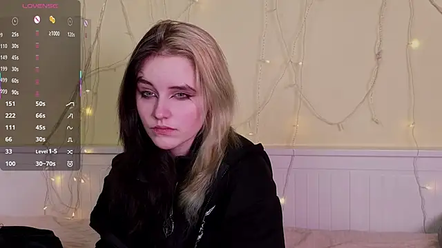 PortiaHedge online show from December 5, 2025, 6:37 pm