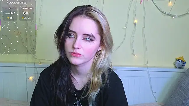 PortiaHedge online show from December 16, 2025, 7:19 pm