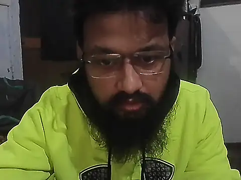 Snapshot of Dollseye chatting on November 11, 2025, 6:52 pm Dollseye online show from November 11, 2025, 6:52 pm