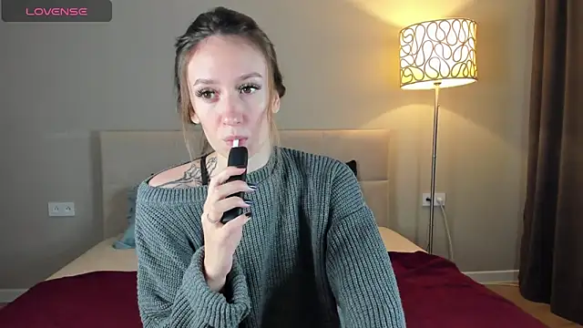 Snapshot of cutienaughtygirl chatting on October 4, 2025, 11:19 am cutienaughtygirl online show from October 4, 2025, 11:19 am