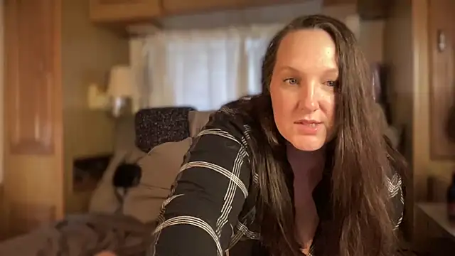 Snapshot of Just_Trudy chatting on February 1, 2026, 8:18 pm Just Trudy online show from February 1, 2026, 8:18 pm