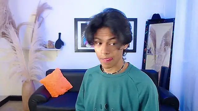 dreyk20 online show from September 29, 2025, 2:22 pm