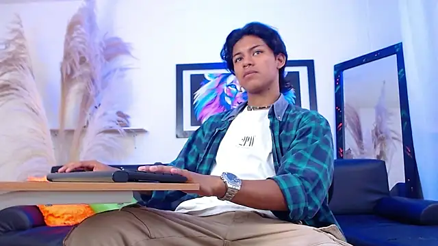 dreyk20 online show from October 2, 2025, 1:51 pm