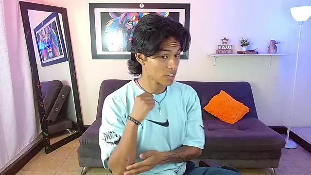 Snapshot of dreyk20 chatting on February 2, 2026, 9:02 pm dreyk20 online show from February 2, 2026, 9:02 pm