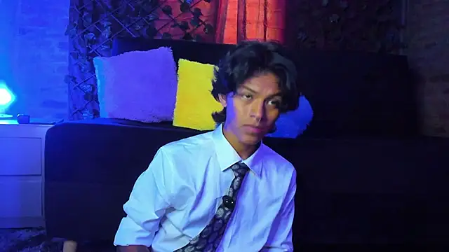 Snapshot of dreyk20 chatting on February 17, 2026, 4:02 pm dreyk20 online show from February 17, 2026, 4:02 pm