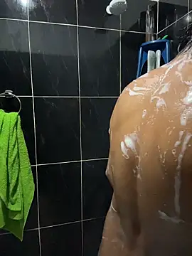 Snapshot of dreyk20 chatting on February 19, 2026, 1:51 pm dreyk20 online show from February 19, 2026, 1:51 pm