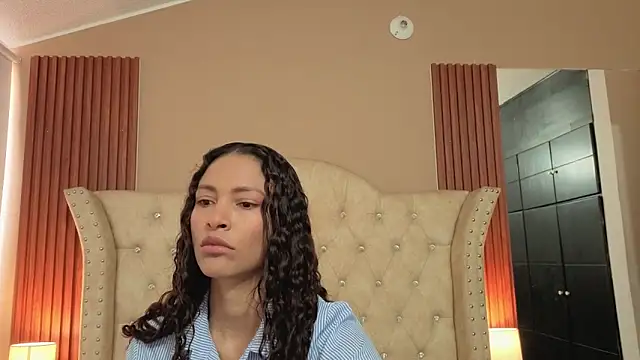 SofiaDelicia online show from November 21, 2025, 3:54 pm