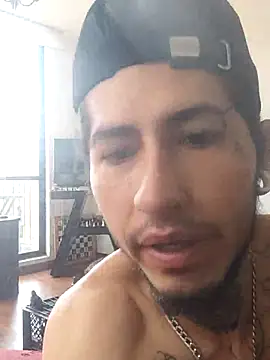 Tattoboy19cm online show from September 24, 2025, 2:20 pm