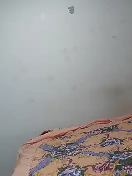 Tattoboy19cm online show from November 16, 2025, 4:40 am