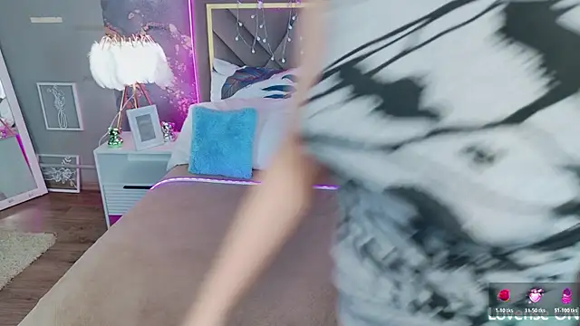 Snapshot of Ketrin_Jones chatting on March 10, 2026, 7:24 am Ketrin Jones online show from March 10, 2026, 7:24 am