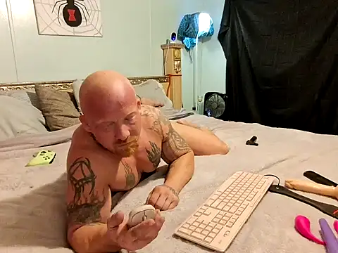 AntMeich6969 online show from October 15, 2025, 8:31 pm