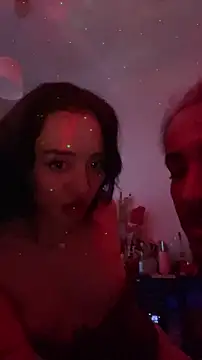 Snapshot of luluycoco chatting on October 12, 2025, 1:21 pm luluycoco online show from October 12, 2025, 1:21 pm