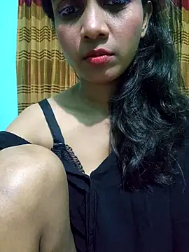 Snapshot of Black_Moon15 chatting on April 18, 2026, 7:58 pm Black Moon15 online show from April 18, 2026, 7:58 pm