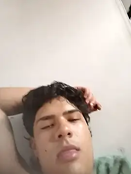 Snapshot of dani_titan320 chatting on March 17, 2026, 8:23 pm dani titan320 online show from March 17, 2026, 8:23 pm