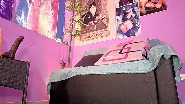 Snapshot of Gaia_Gatex chatting on October 22, 2025, 1:00 pm Gaia Gatex online show from October 22, 2025, 1:00 pm