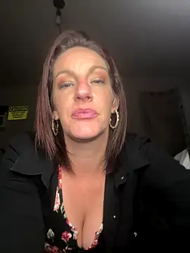 silverbay-456 online show from November 14, 2025, 8:13 am