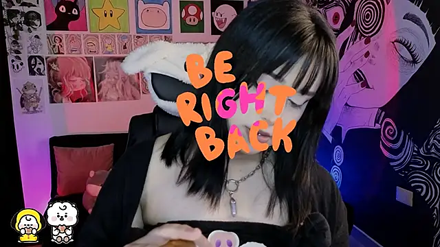 Yuhwan  online show from October 19, 2025, 10:54 pm