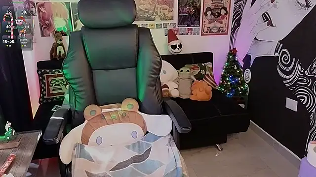 Snapshot of Yuhwan_ chatting on December 17, 2025, 5:52 pm Yuhwan online show from December 17, 2025, 5:52 pm