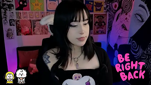 Snapshot of Yuhwan_ chatting on February 19, 2026, 11:23 pm Yuhwan online show from February 19, 2026, 11:23 pm