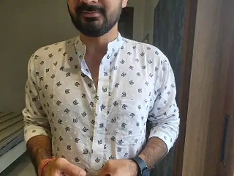 mlove902 online show from November 10, 2025, 11:20 am