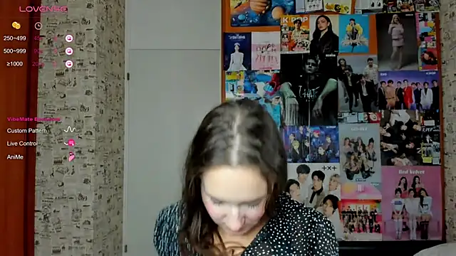 LucyRose3 online show from October 13, 2025, 4:18 pm