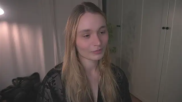 Snapshot of lisa_schiele chatting on February 8, 2026, 8:12 pm lisa schiele online show from February 8, 2026, 8:12 pm