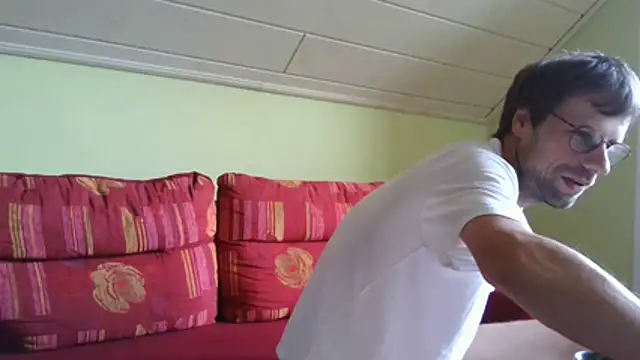 Snapshot of vers92_seb chatting on July 6, 2026, 5:59 am vers92 seb online show from July 6, 2026, 5:59 am