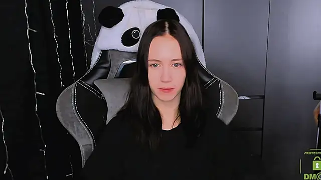 Snapshot of zaebali_ chatting on November 28, 2025, 2:25 am zaebali online show from November 28, 2025, 2:25 am