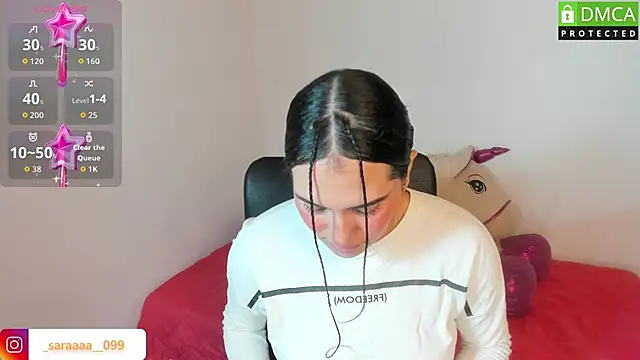 Snapshot of alison_es chatting on November 11, 2025, 10:48 am alison es online show from November 11, 2025, 10:48 am