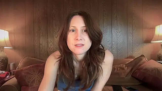 Snapshot of MommyGoddessL chatting on October 3, 2025, 1:52 pm MommyGoddessL online show from October 3, 2025, 1:52 pm