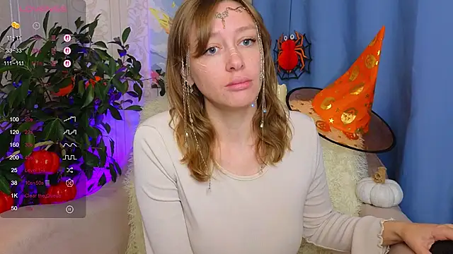 evashiny  online show from October 26, 2025, 3:12 am