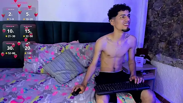 Snapshot of Chris_Angel_ chatting on October 10, 2025, 12:59 pm Chris Angel online show from October 10, 2025, 12:59 pm