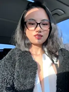 wen521 online show from December 3, 2025, 12:51 am