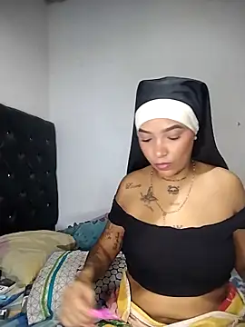 Snapshot of Vale_Nikol21 chatting on December 20, 2025, 1:23 am Vale Nikol21 online show from December 20, 2025, 1:23 am