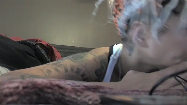 Snapshot of Flossee chatting on September 20, 2025, 11:39 pm Flossee online show from September 20, 2025, 11:39 pm