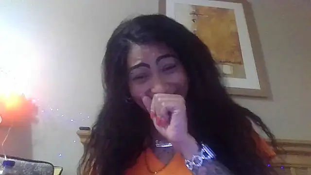 Snapshot of Flossee chatting on March 9, 2026, 2:04 am Flossee online show from March 9, 2026, 2:04 am