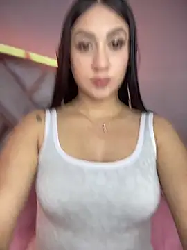 Snapshot of isabela_l chatting on September 11, 2025, 11:49 pm isabela l online show from September 11, 2025, 11:49 pm