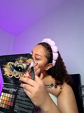 Nicoll 31 online show from January 15, 2026, 1:43 am