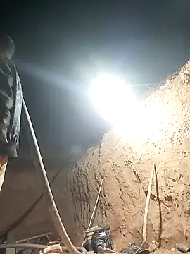 ParousFlow online show from October 14, 2025, 6:42 pm