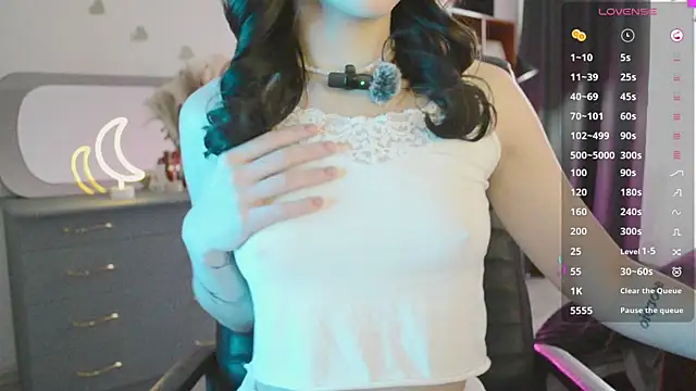 KendalHottt online show from October 24, 2025, 4:53 am