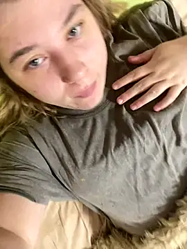 Kemeli008 online show from October 19, 2025, 1:28 am