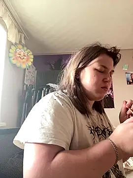 Kemeli008 online show from October 24, 2025, 9:38 am