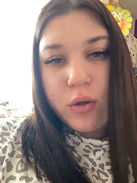 Snapshot of Kemeli008 chatting on February 17, 2026, 12:56 pm Kemeli008 online show from February 17, 2026, 12:56 pm