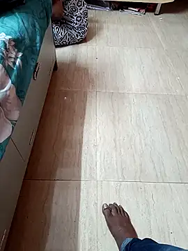 UnfitObservation43 online show from September 20, 2025, 2:40 pm